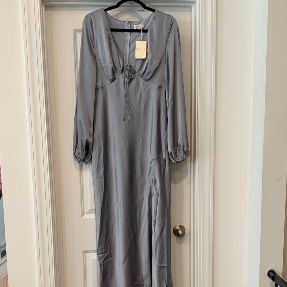 Billy J Elegant Long Sleeve Formal Dress icy blue size 12 / XL. NWT